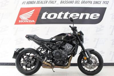 Honda CB 1000 R Black Edition (2021 - 25) usata