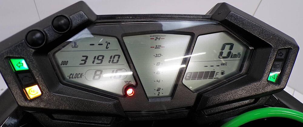 Kawasaki Z 800 ABS (2012 - 16) (13)