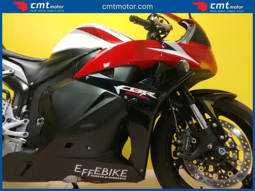 Honda CBR 600 RR (2009 - 12) (7)