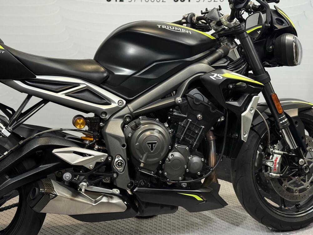 Triumph Street Triple RS (2020 - 22) (4)
