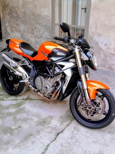 MV Agusta Brutale 910 R (2006 - 11) usata