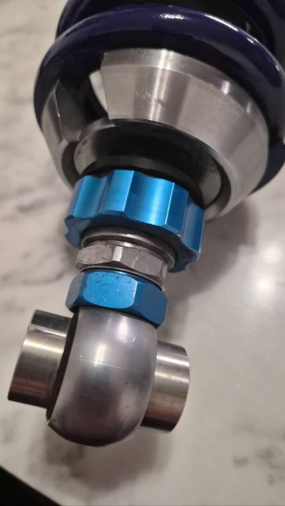 Mono FG Gubellini EQF11 per CB1000R 2018-2024 FG Special Parts (2)