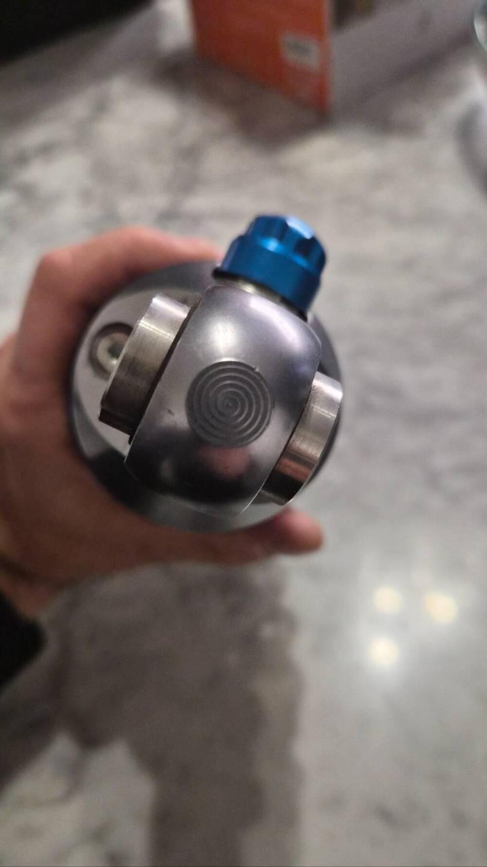 Mono FG Gubellini EQF11 per CB1000R 2018-2024 FG Special Parts (8)