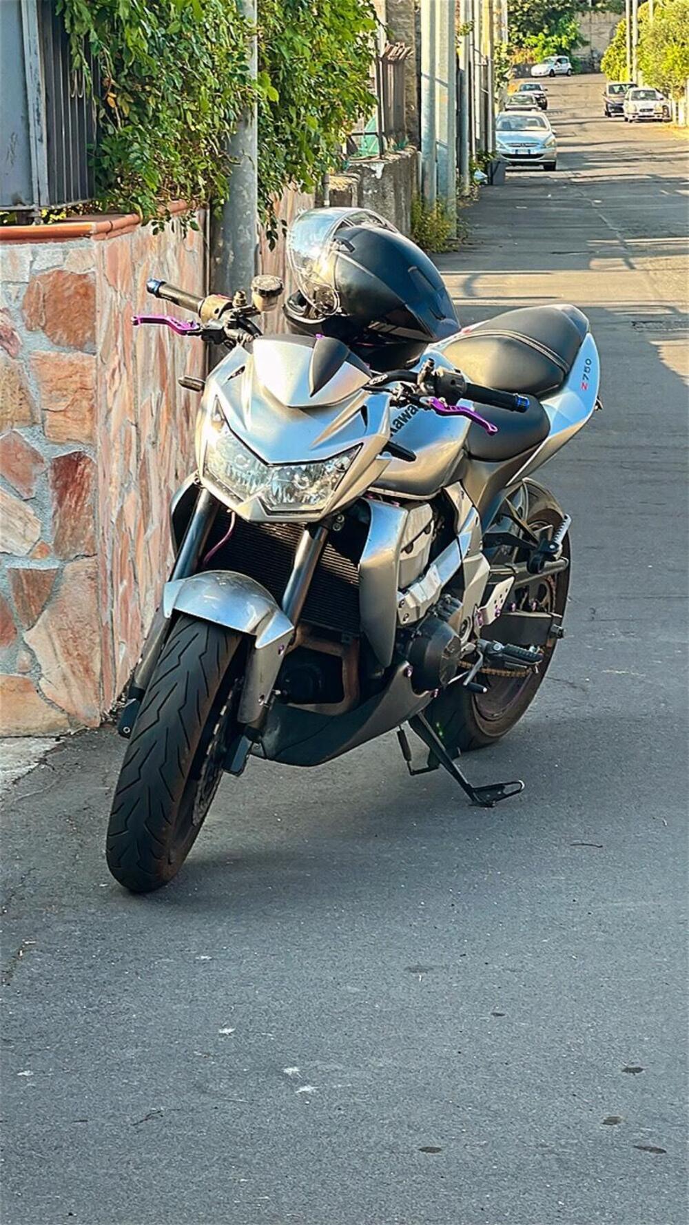 Kawasaki Z 750 (2007 - 14) (5)
