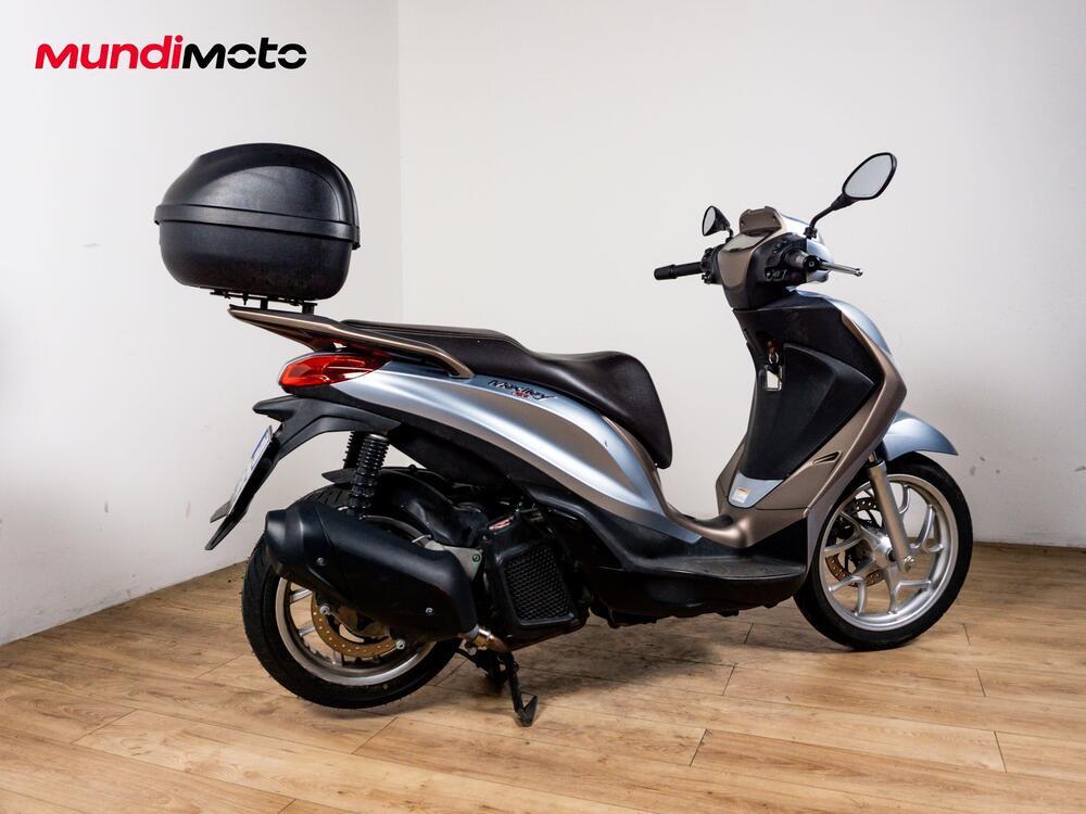 Piaggio Liberty 125 S i-get ABS (2016) (3)