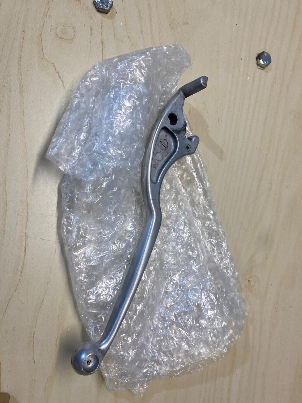 Leva freno anteriore Yamaha (2)