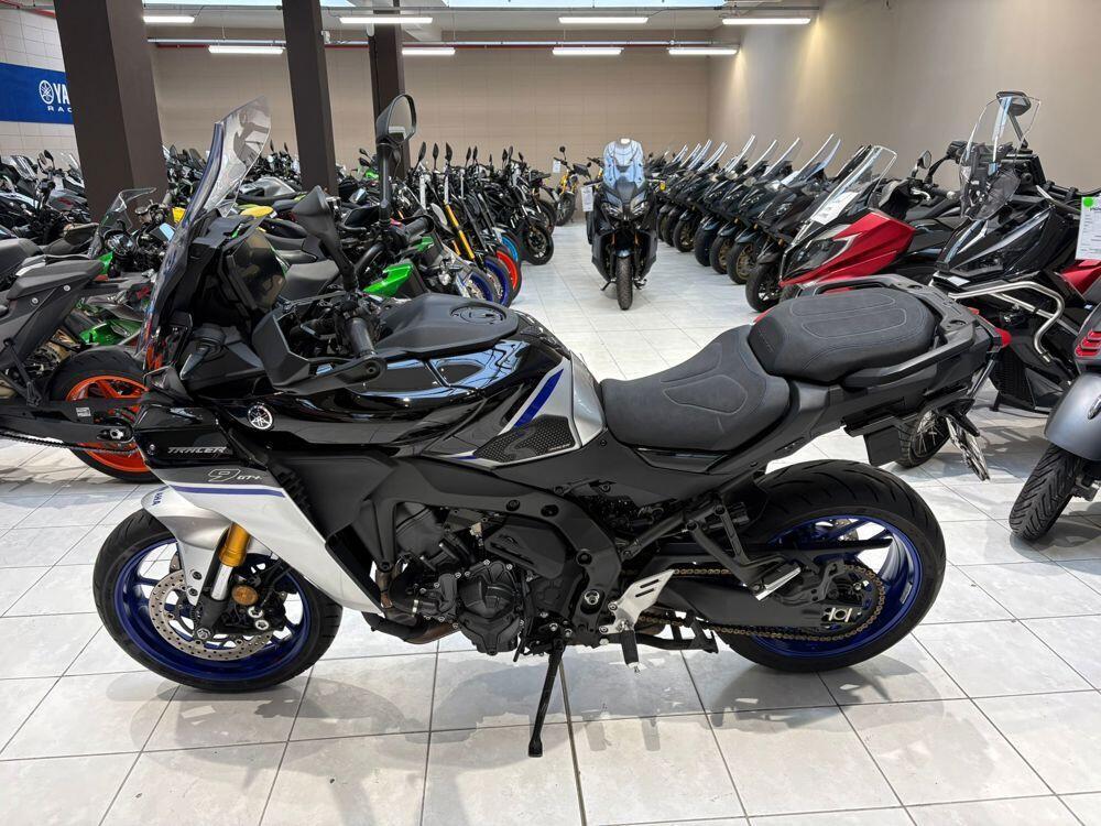 Yamaha Tracer 9 GT+ Y-AMT (2025 - 26) (4)