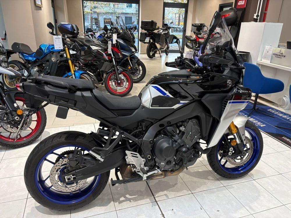 Yamaha Tracer 9 GT+ Y-AMT (2025 - 26) (2)