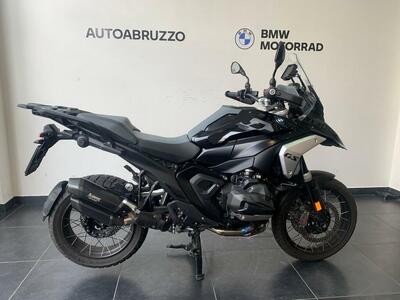 Bmw R 1300 GS Triple Black (2023 - 25) usata