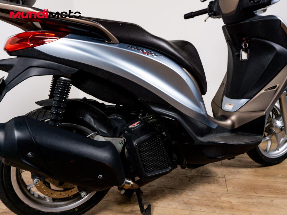 Piaggio Liberty 125 S i-get ABS (2016) (4)