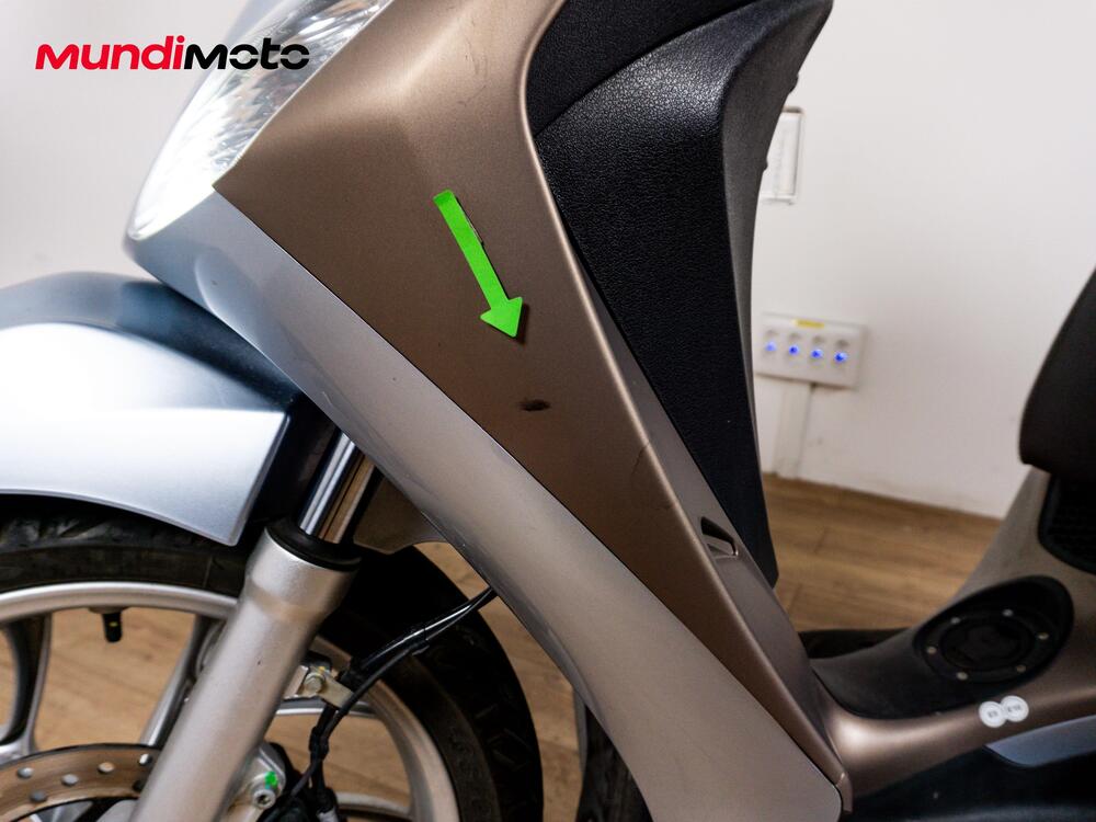 Piaggio Liberty 125 S i-get ABS (2016) (14)