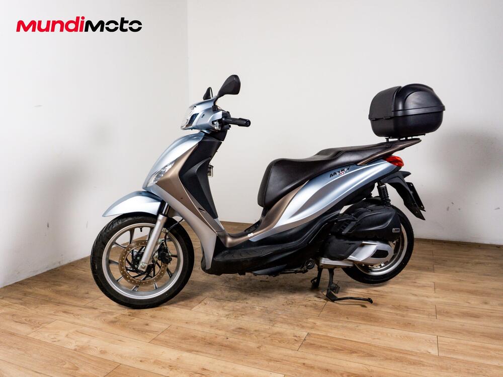 Piaggio Liberty 125 S i-get ABS (2016) (8)
