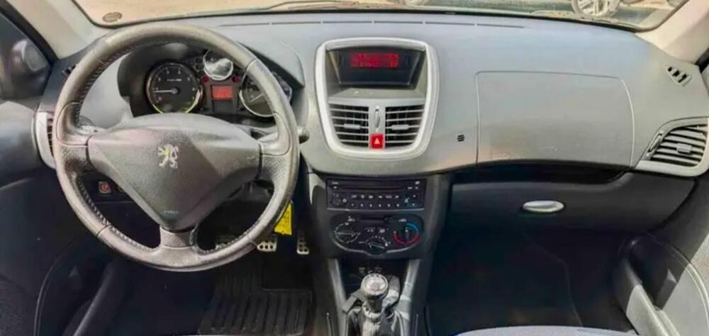 Peugeot 206 usata a Perugia (6)