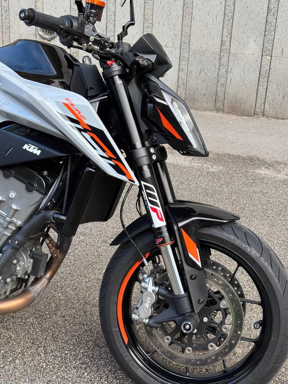 KTM 790 Duke L (2023 - 24) (4)