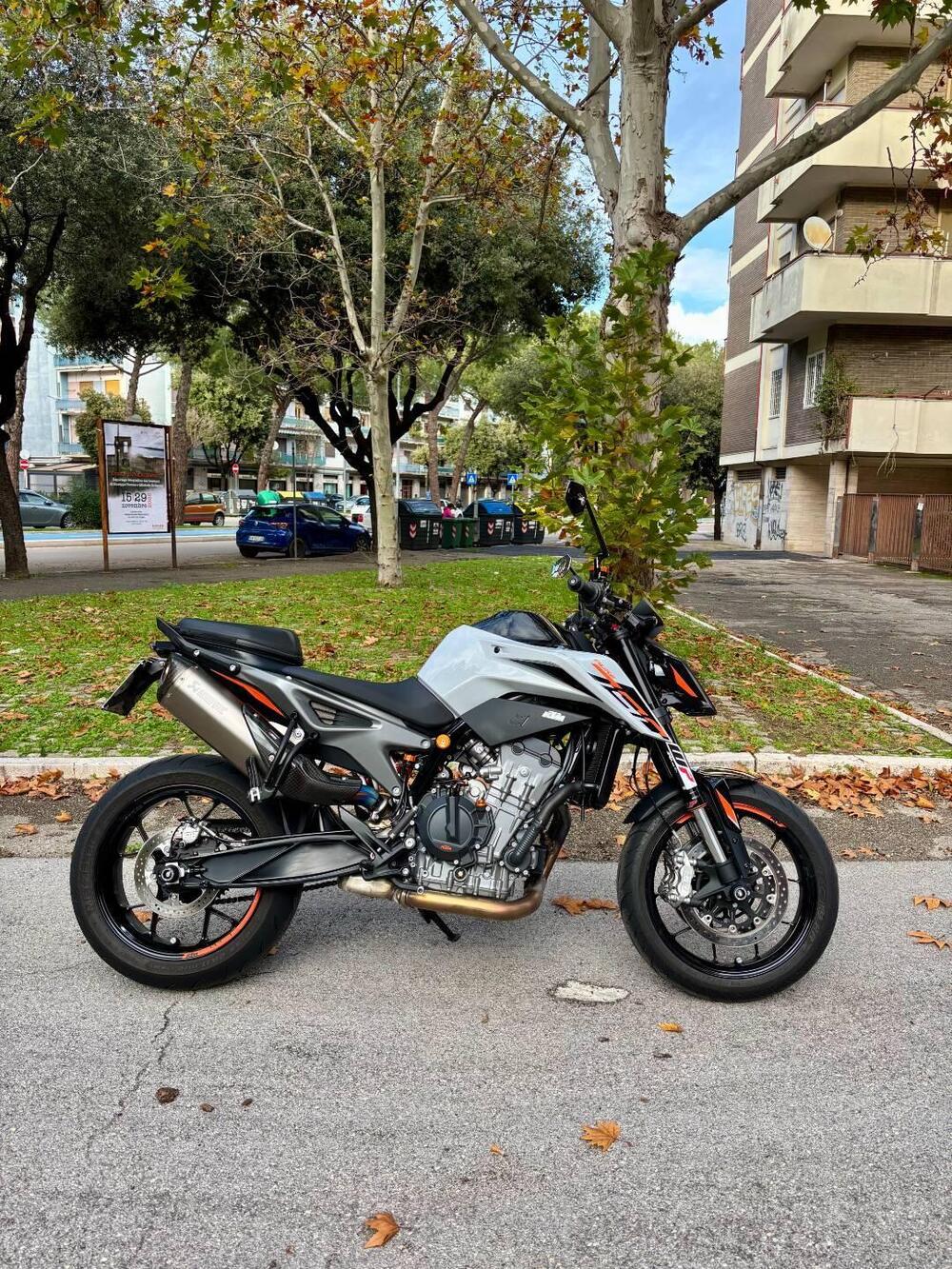 KTM 790 Duke L (2023 - 24) (5)