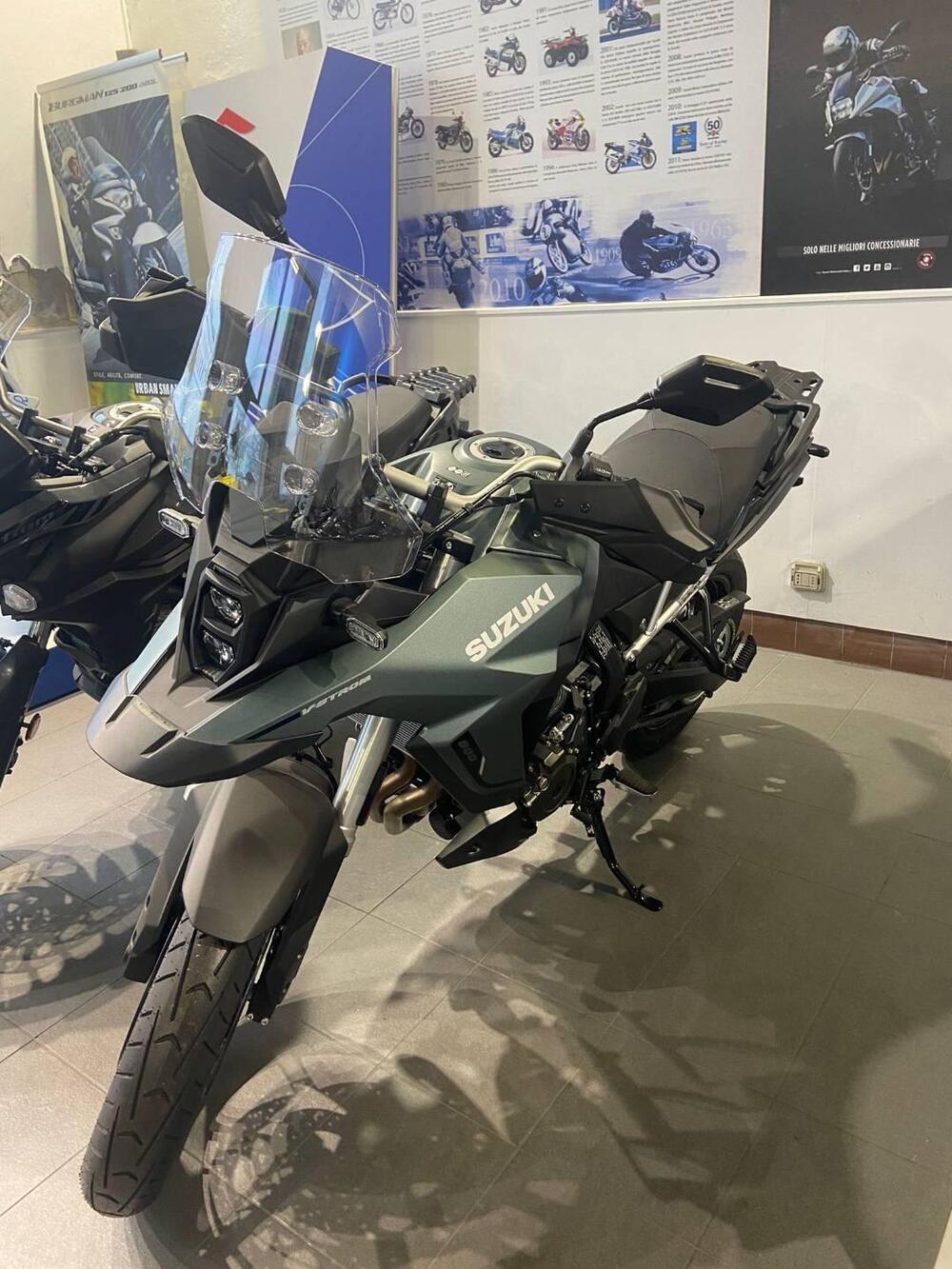 Suzuki V-Strom 800SE (2023 - 24) (3)