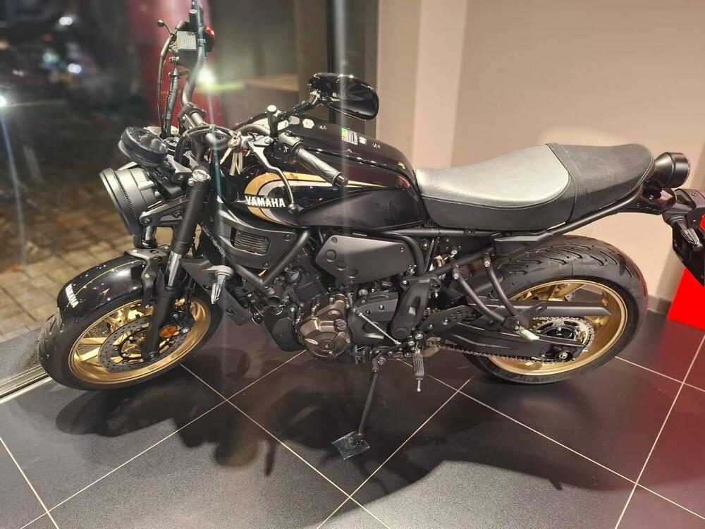 Yamaha XSR 700 (2022 - 26) (2)