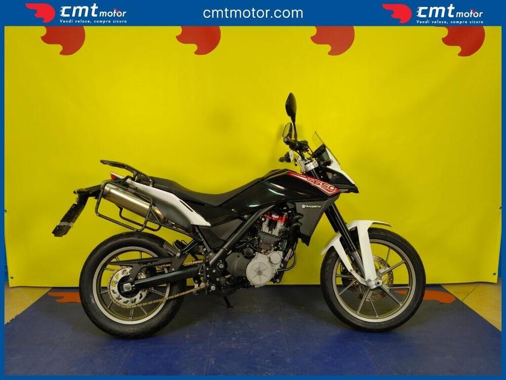 Husqvarna TR 650 Strada ABS (2012 - 13)