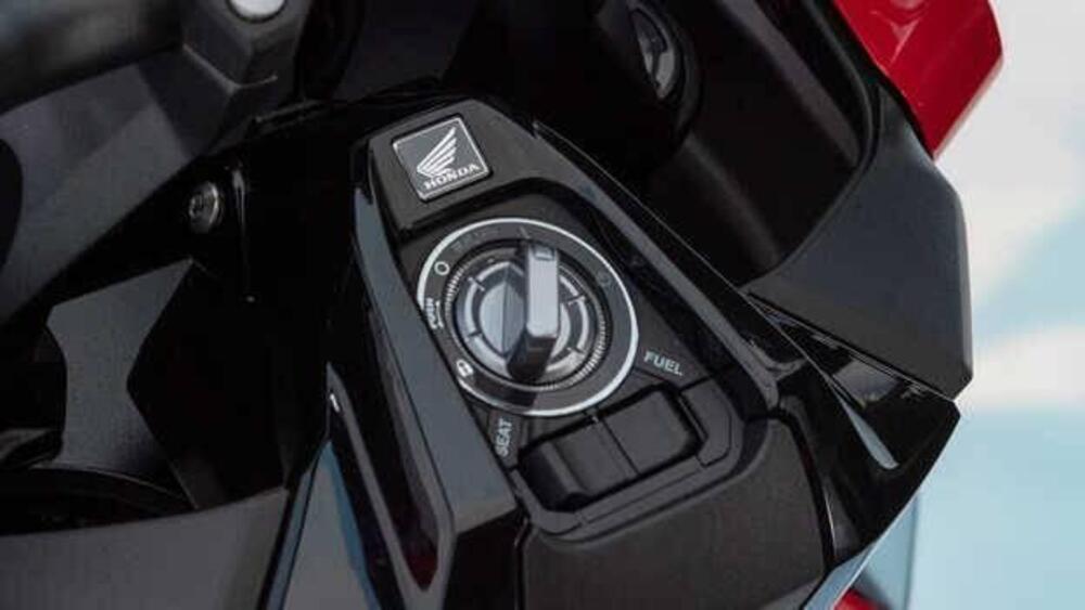 Honda ADV 350 (2025 - 26) (15)