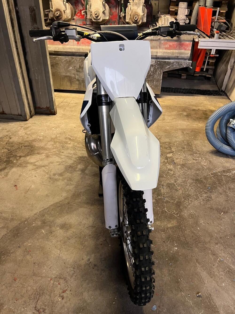 Husqvarna TC 250 (2021) (3)