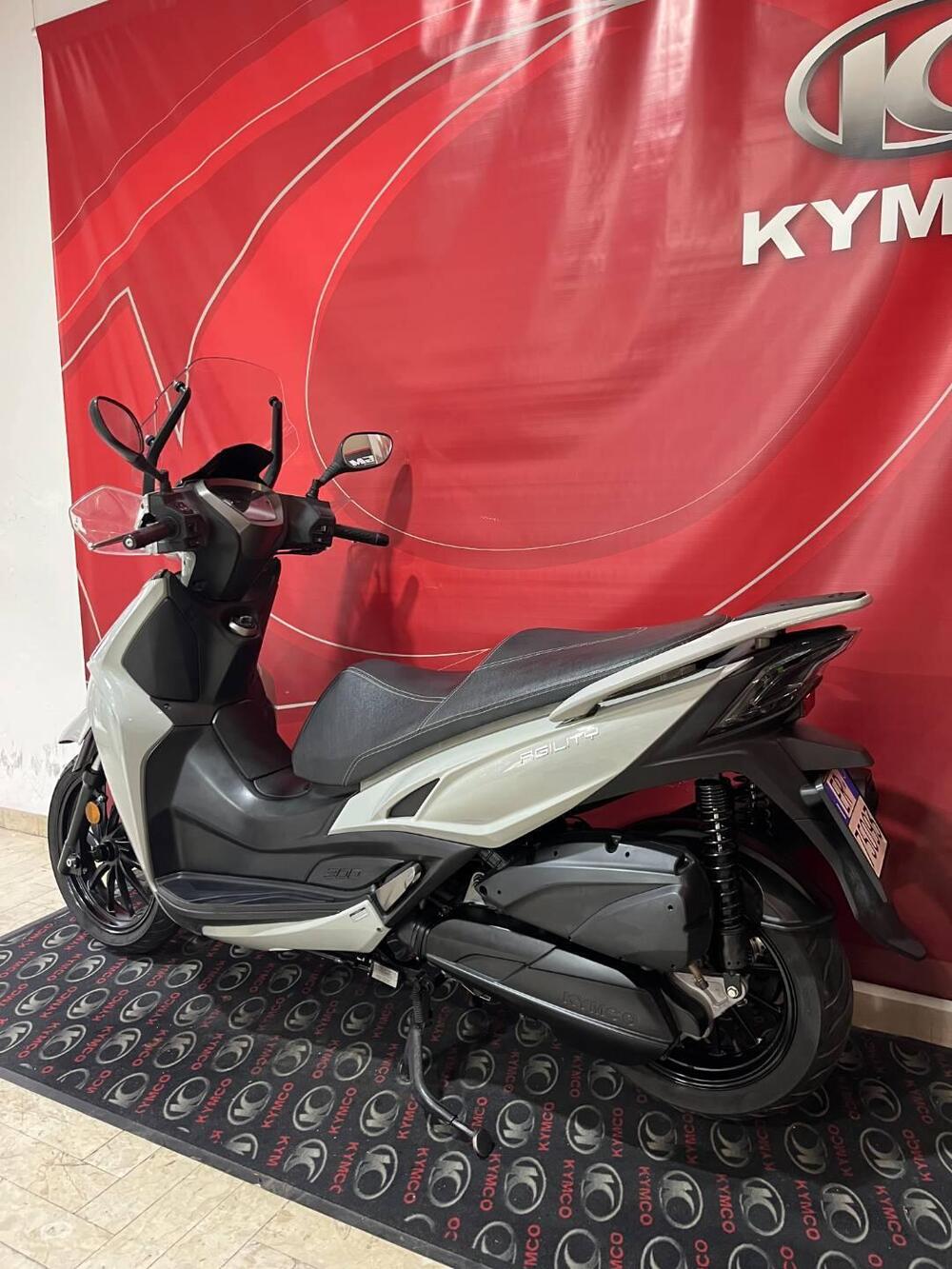 Kymco Agility 300i R16 ABS (2020) (7)