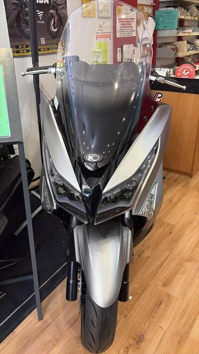 Kymco X-Town 300i (2025) usata