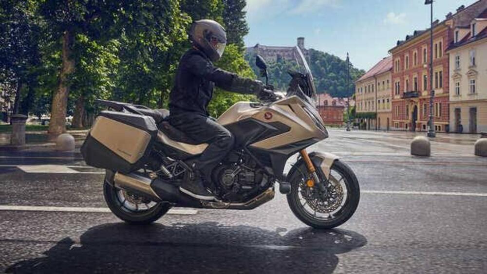 Honda NT 1100 (2025 - 26) (10)