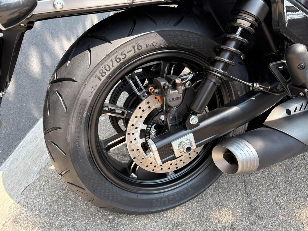 Moto Morini Calibro Custom (2024 - 26) (9)