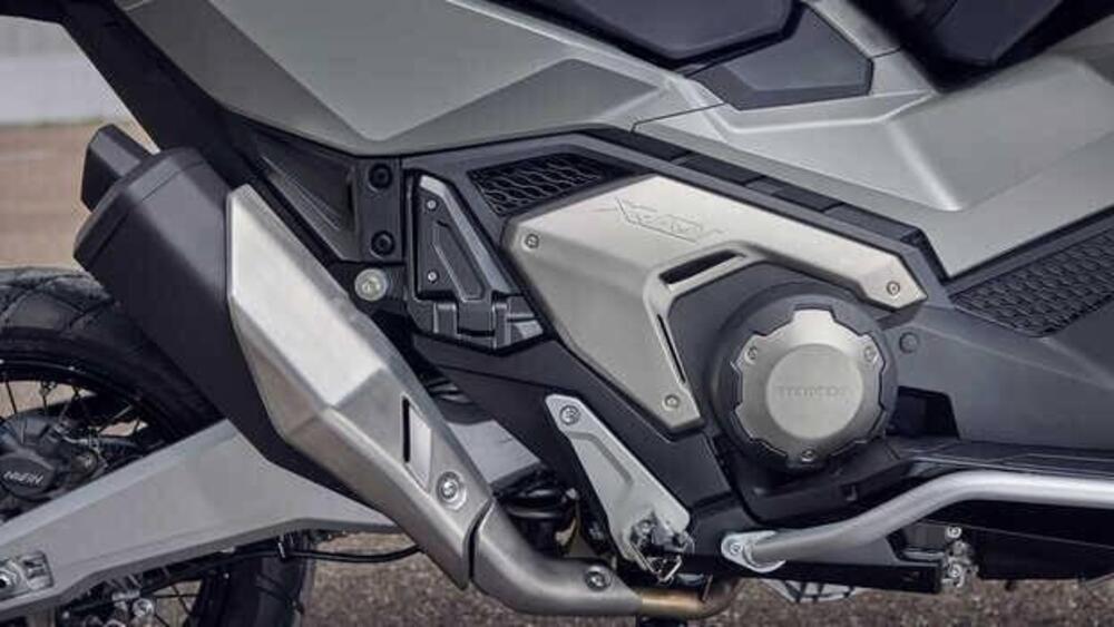 Honda X-ADV 750 (2025 - 26) (6)