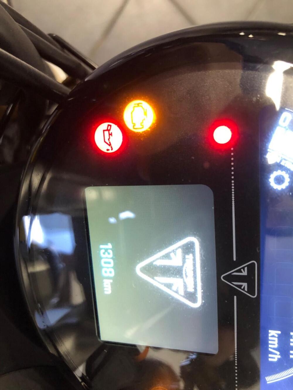 Triumph Speed Twin 1200 RS (2025 - 26) (2)