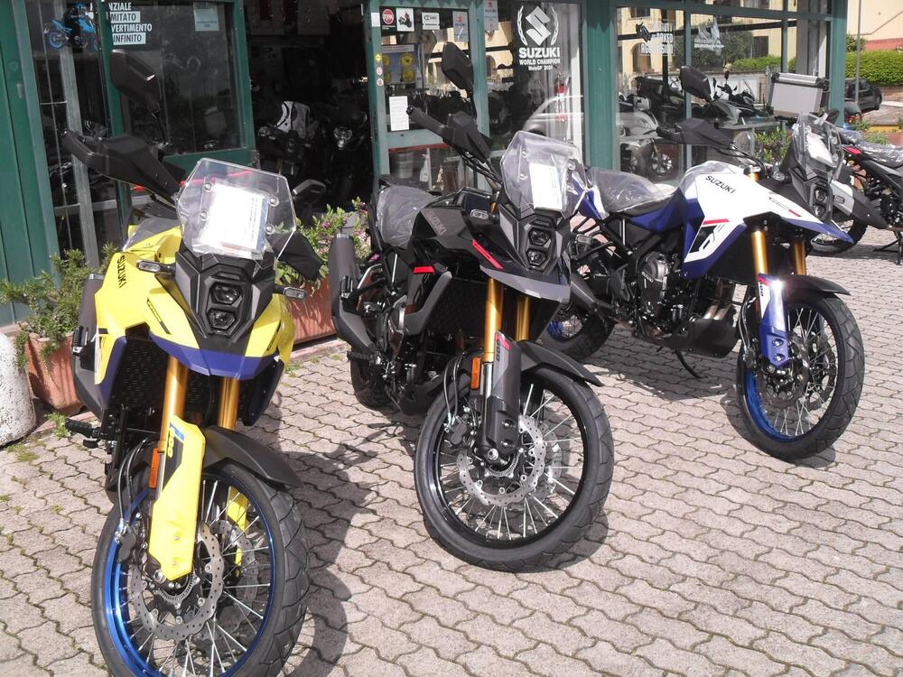 Suzuki V-Strom 800DE (2025 - 26) (4)