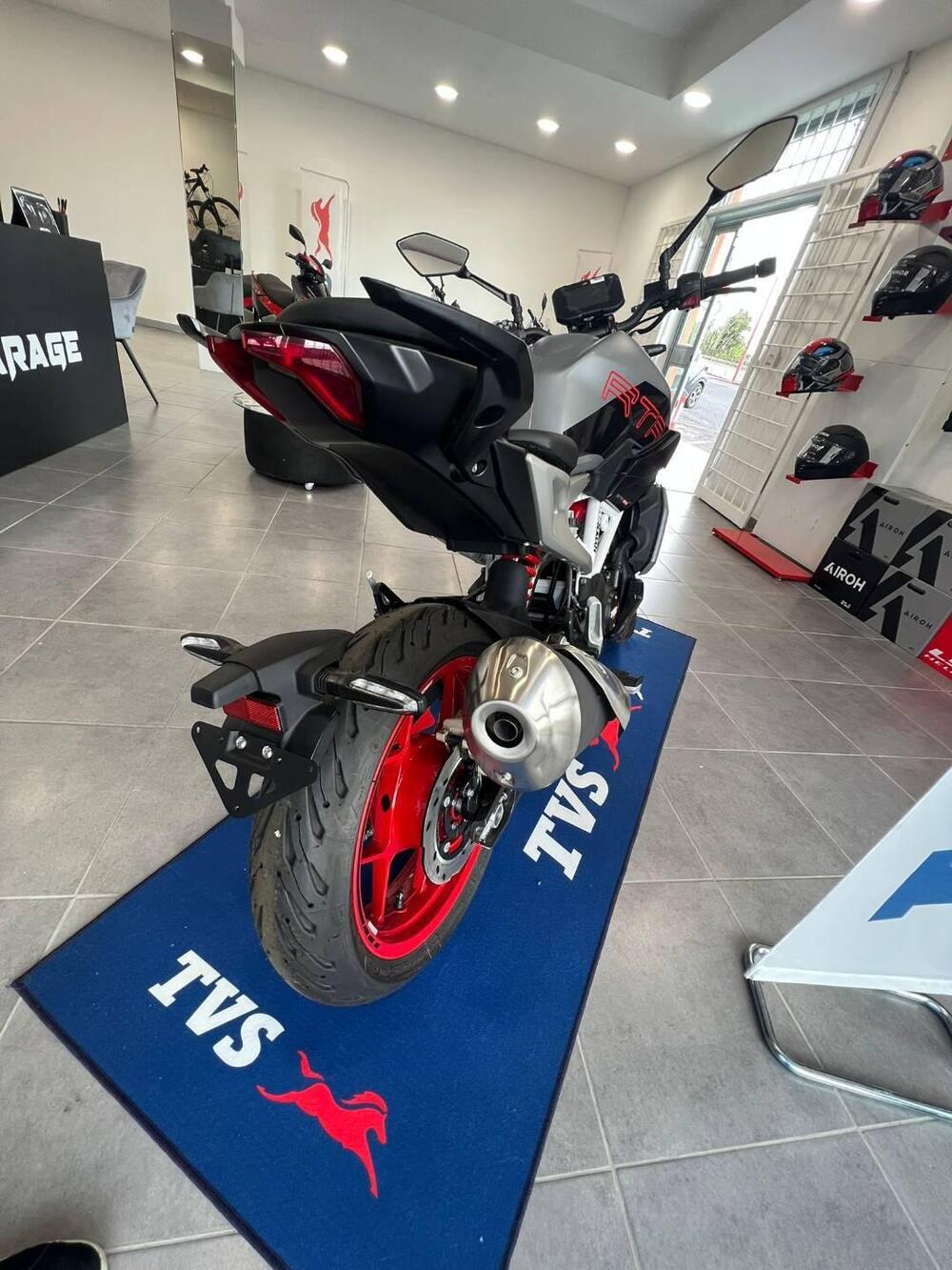 TVS Motor RTR 310 (2024 - 26) (5)