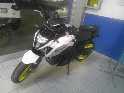 CFMOTO 650NK (2021 - 24) usata