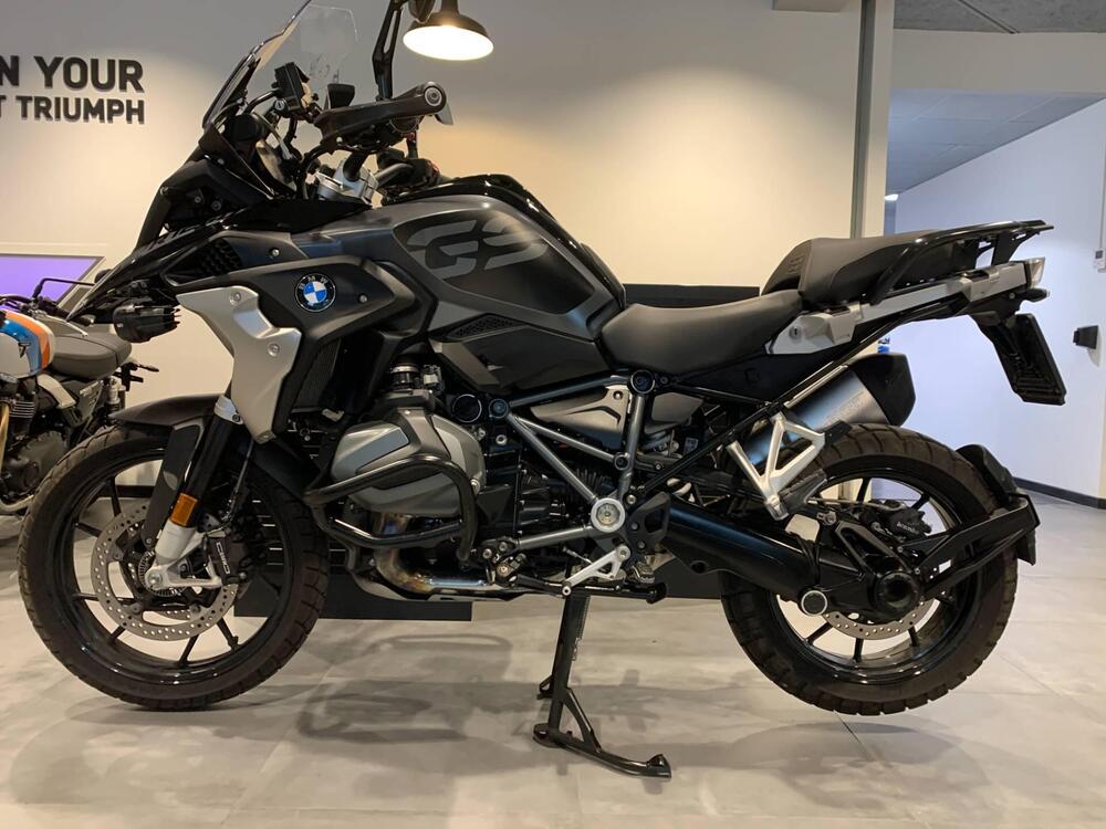 Bmw R 1300 GS Triple Black (2023 - 25) (2)
