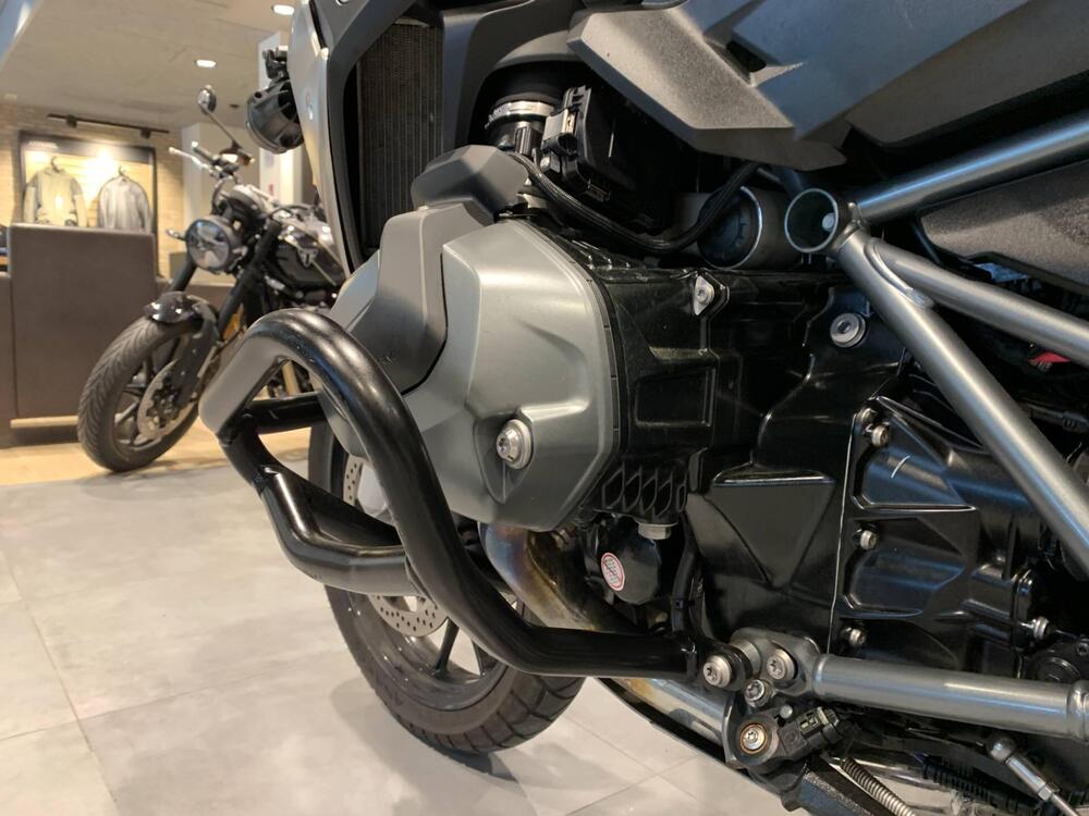 Bmw R 1300 GS Triple Black (2023 - 25) (8)