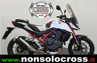 Honda CB 750 Hornet (2023 - 24) usata