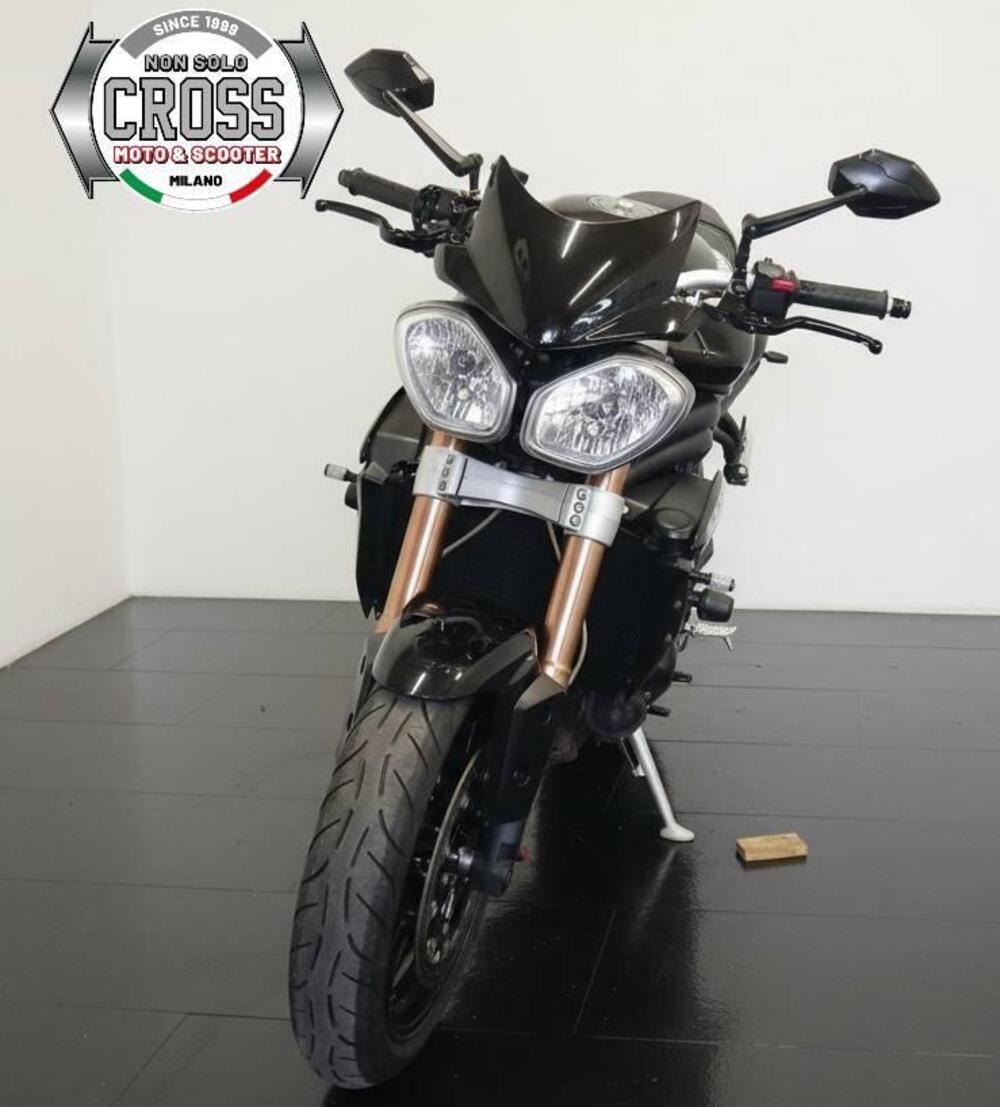 Triumph Speed Triple 1050 (2011 - 13) (7)
