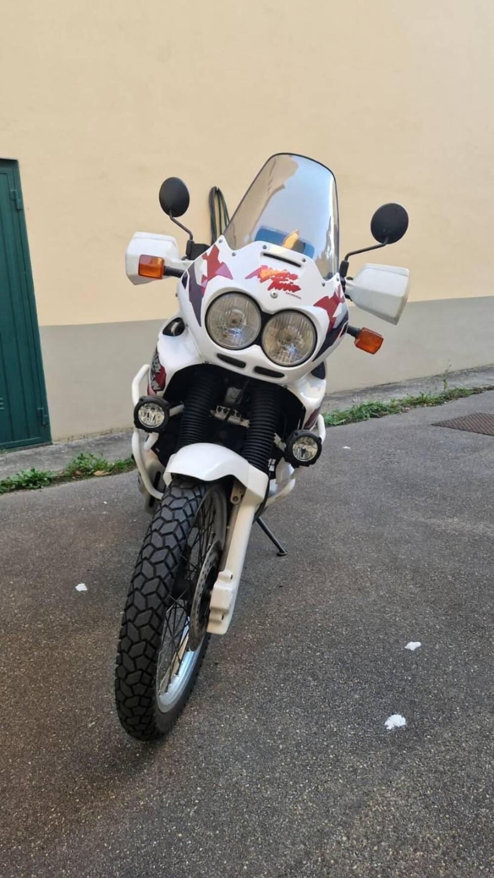 Honda Africa Twin XRV 750 (1996 - 02) (3)