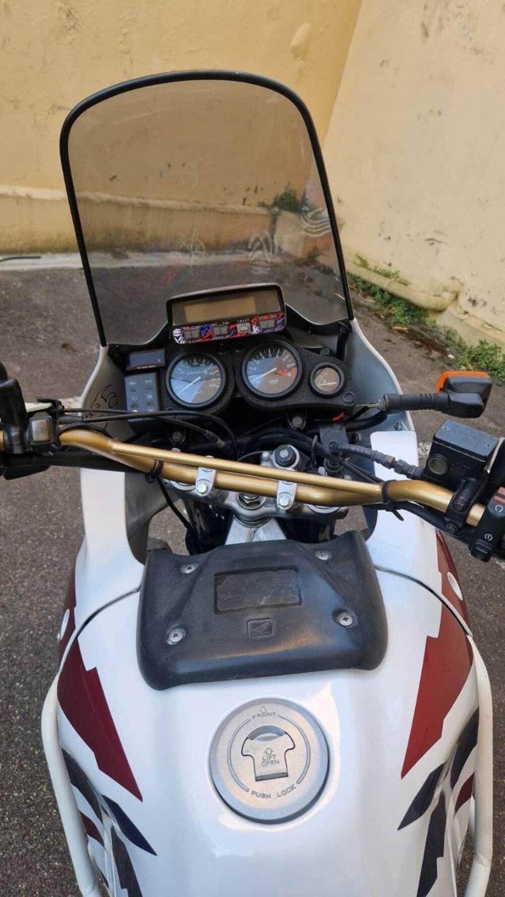 Honda Africa Twin XRV 750 (1996 - 02) (7)