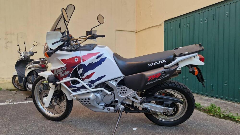Honda Africa Twin XRV 750 (1996 - 02) (2)