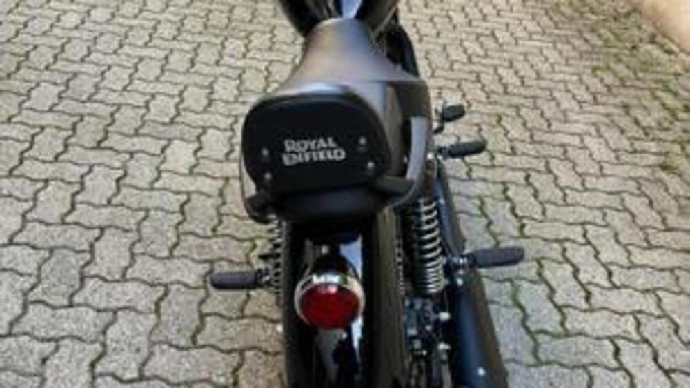 Royal Enfield Meteor 350 (2021 - 26) (8)
