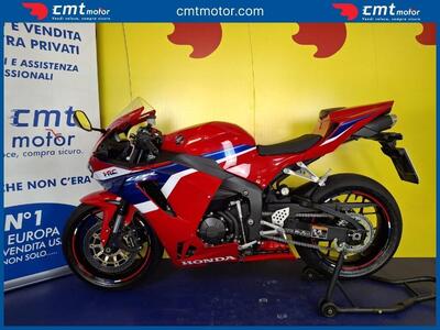 Honda CBR 600 RR (2024 - 25) usata