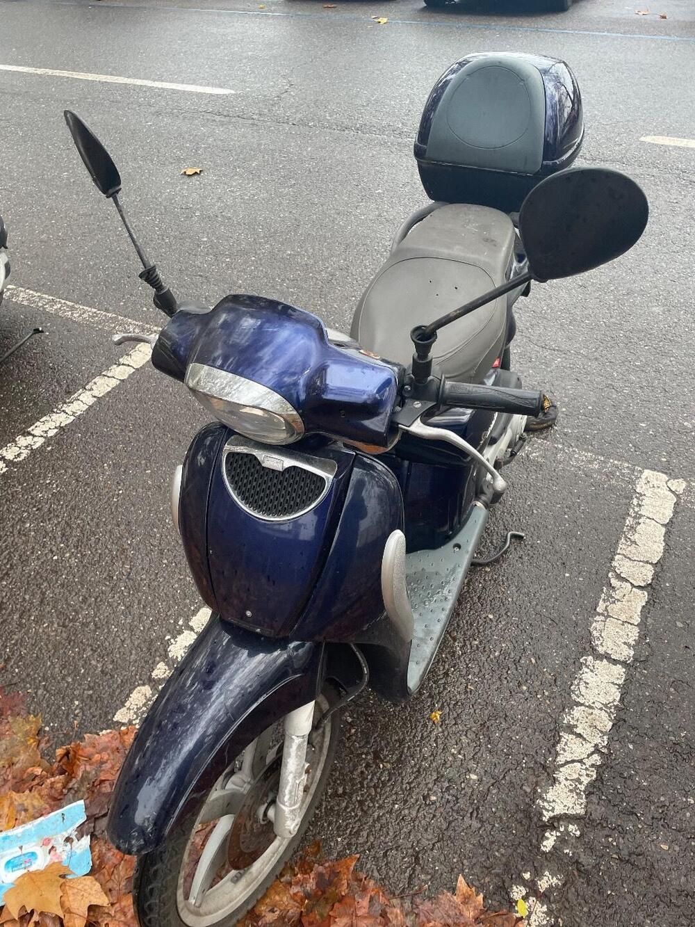 Aprilia Scarabeo 100 4t (2007 - 16) (6)