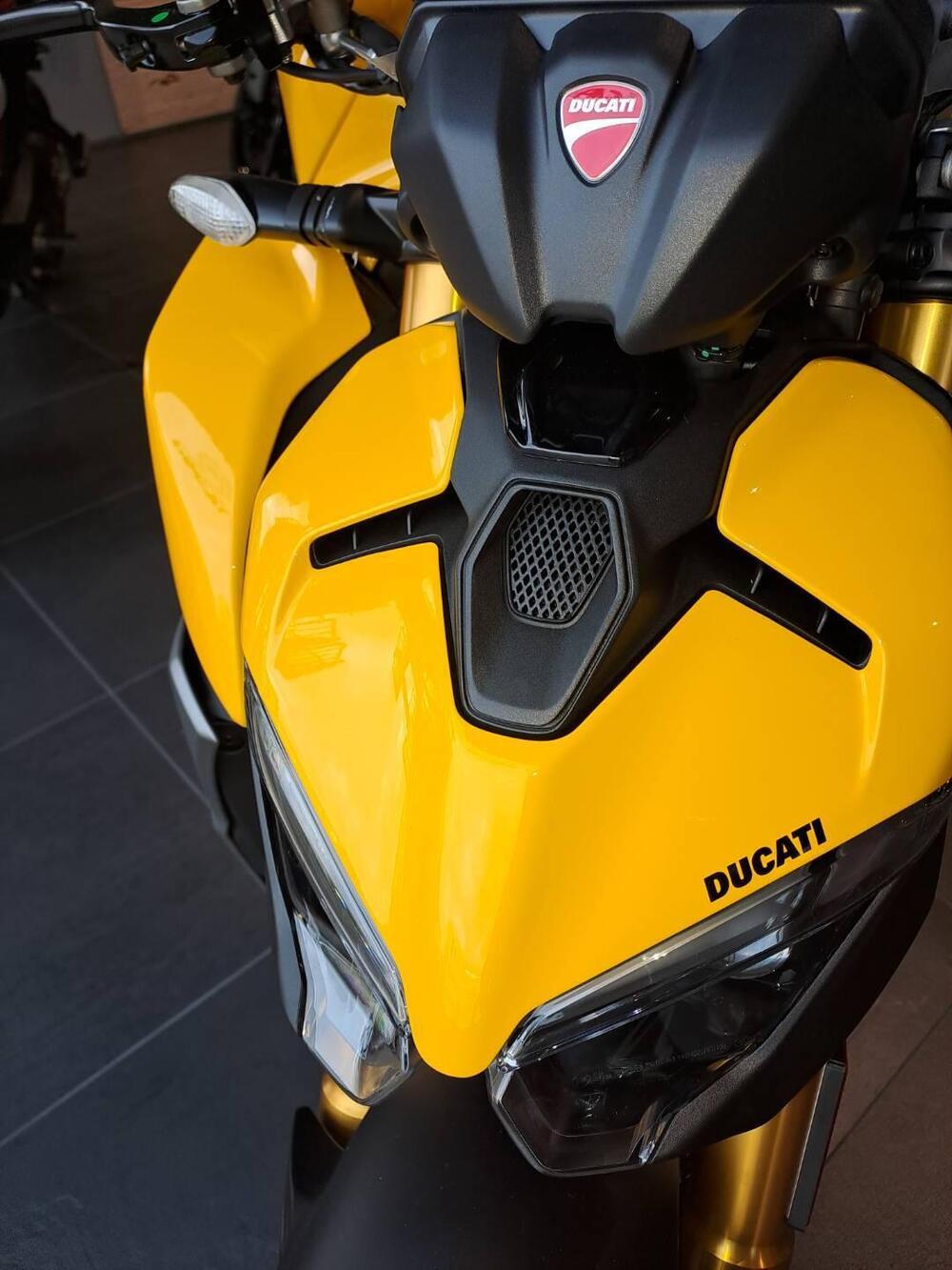 Ducati Streetfighter V2 S (2025 - 26) (7)