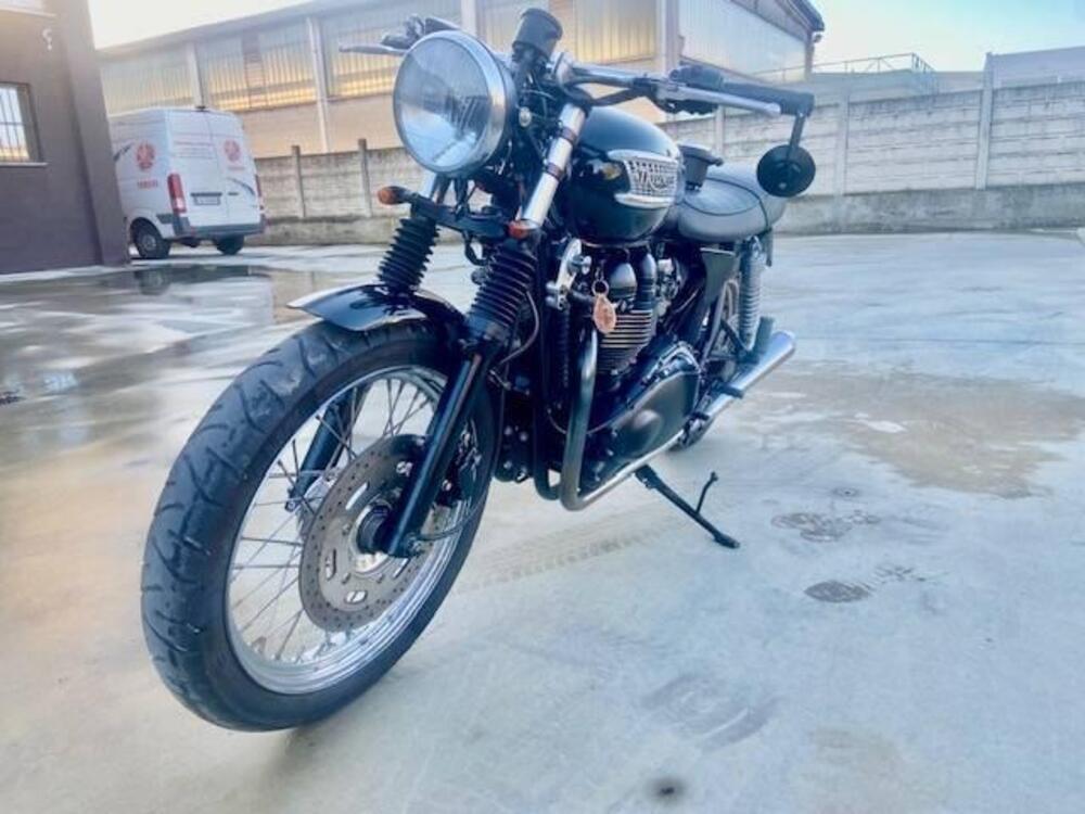 Triumph Bonneville T100 (2001 - 07) (2)