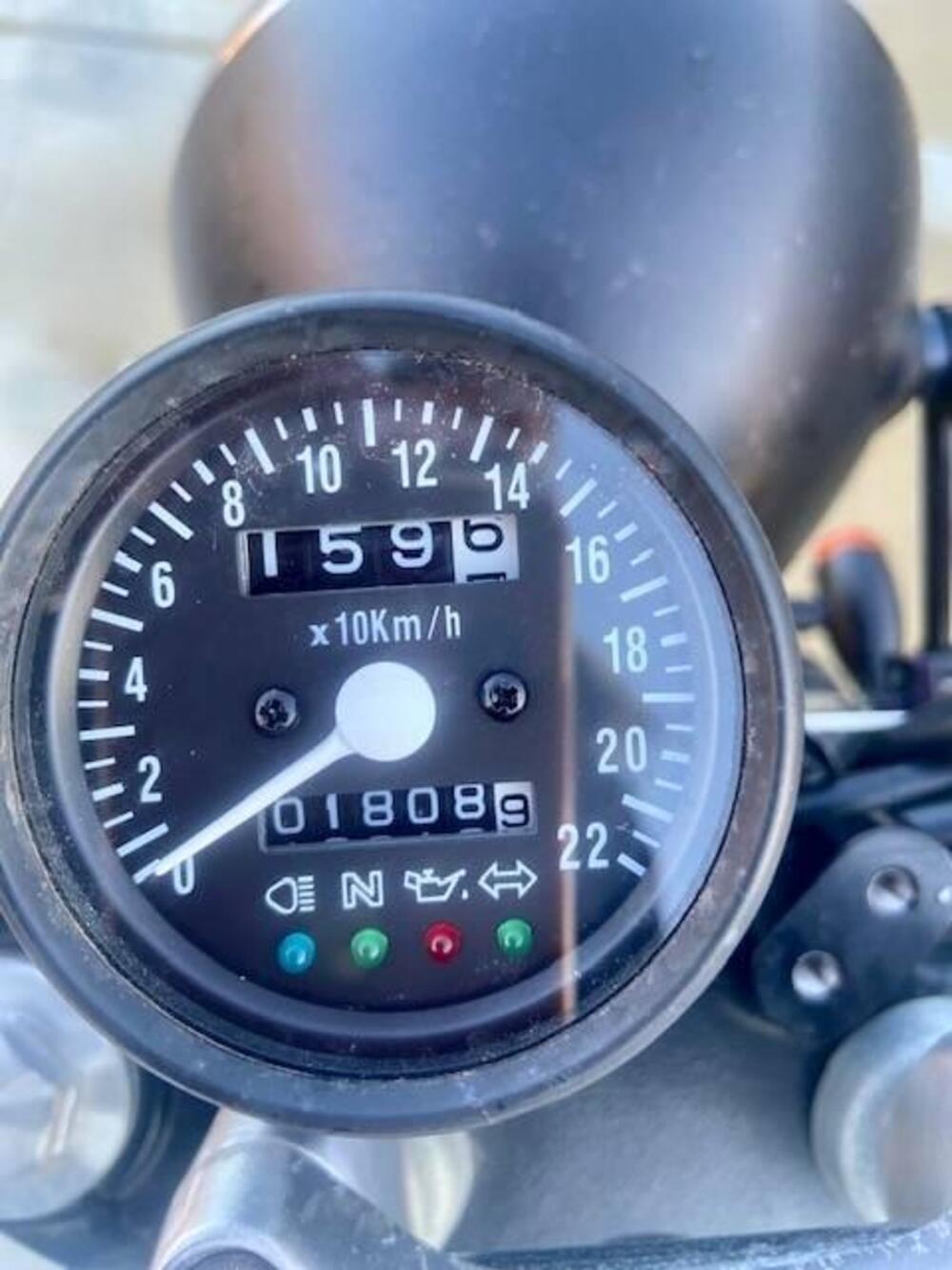 Triumph Bonneville T100 (2001 - 07) (11)