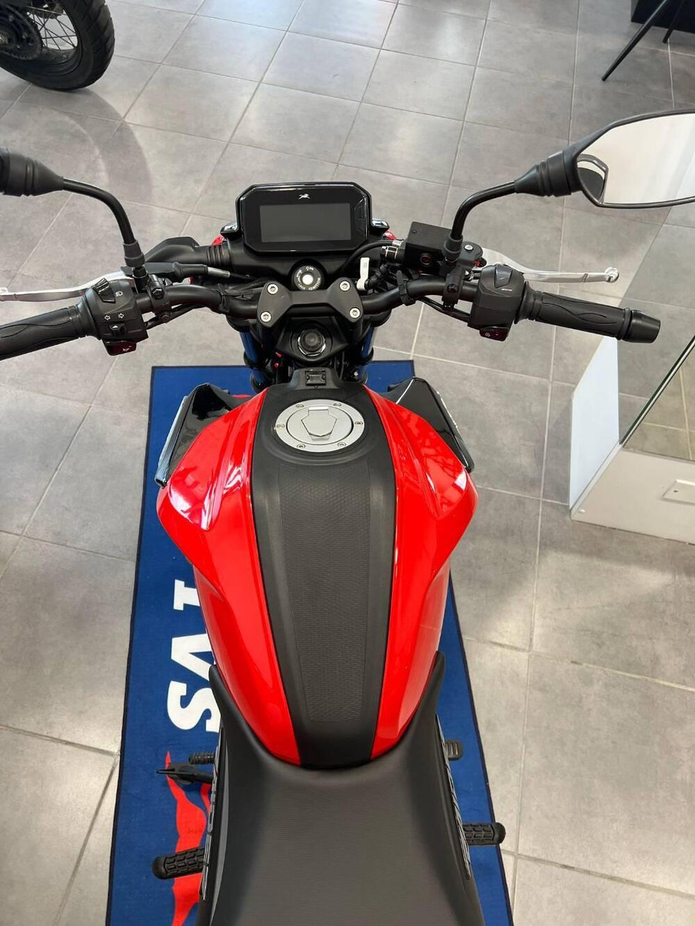 TVS Motor Raider 125 (2024 - 25) (4)