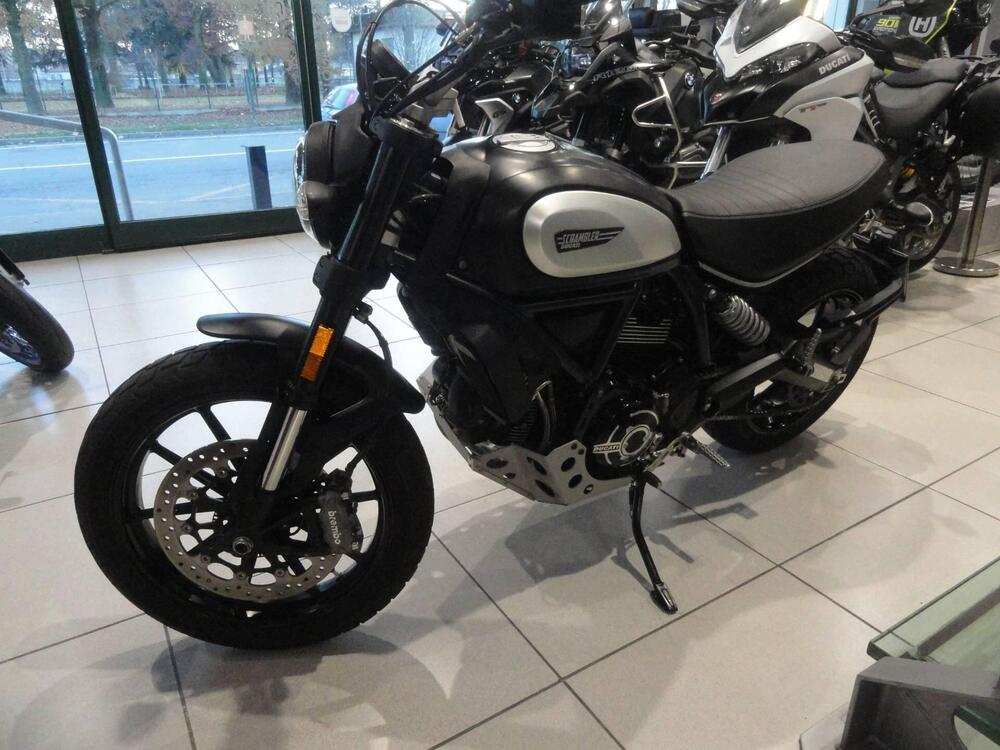 Ducati Scrambler 800 Icon Dark (2021 - 22) (10)