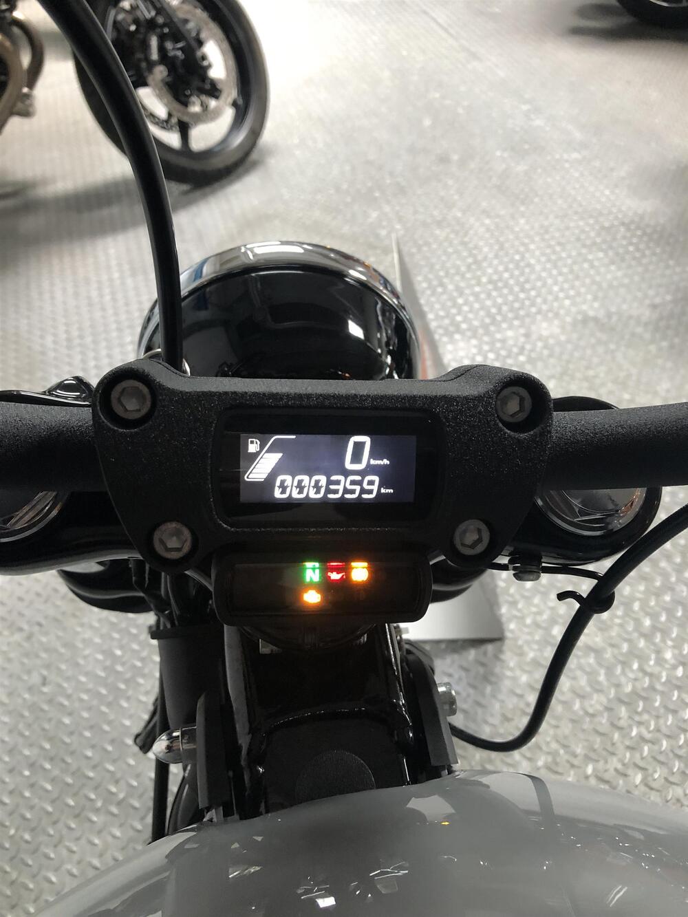 Harley-Davidson Street Bob 114 (2021 - 24) (2)