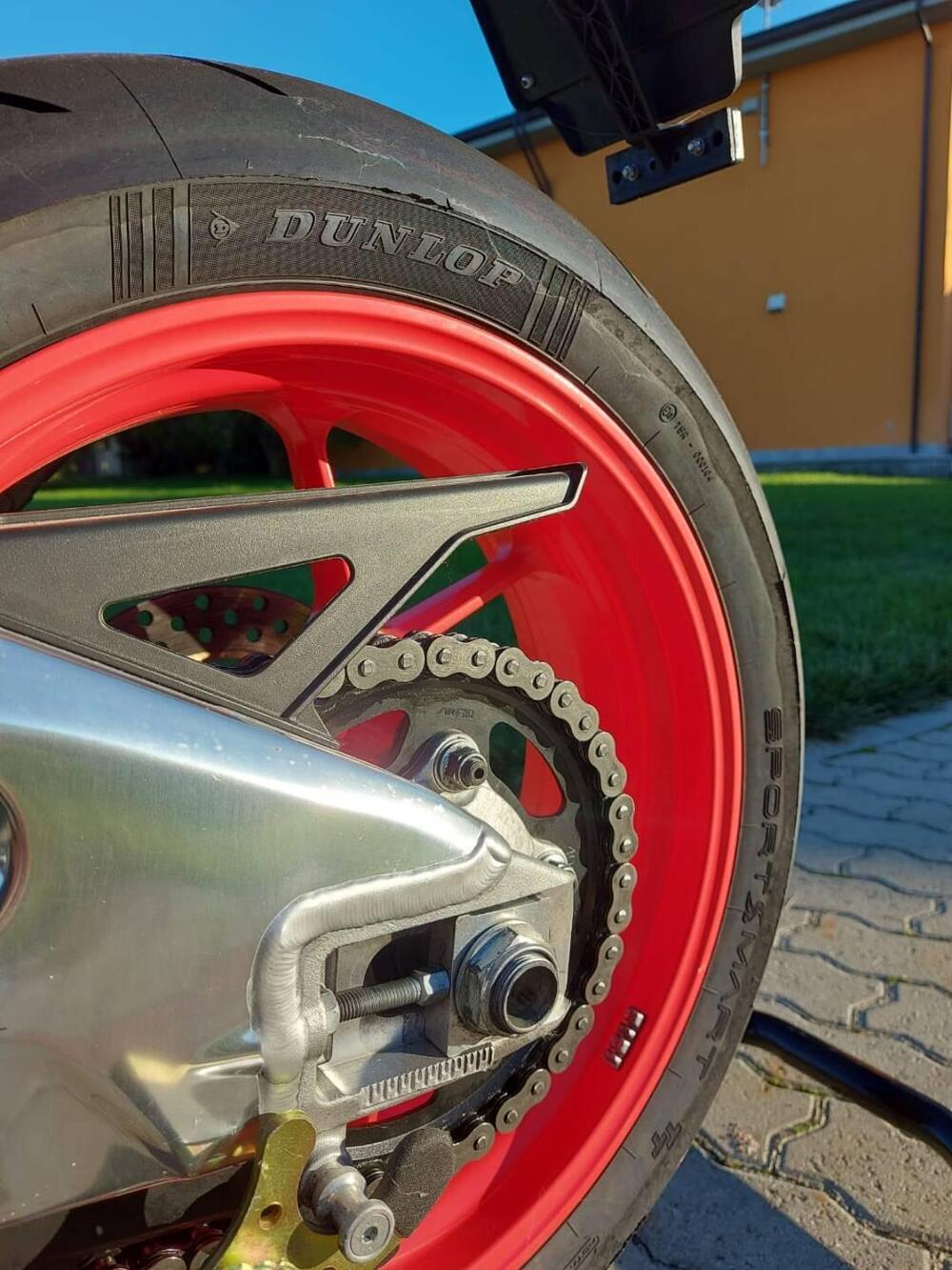 Aprilia Tuono V4 Factory (2019 - 20) (6)